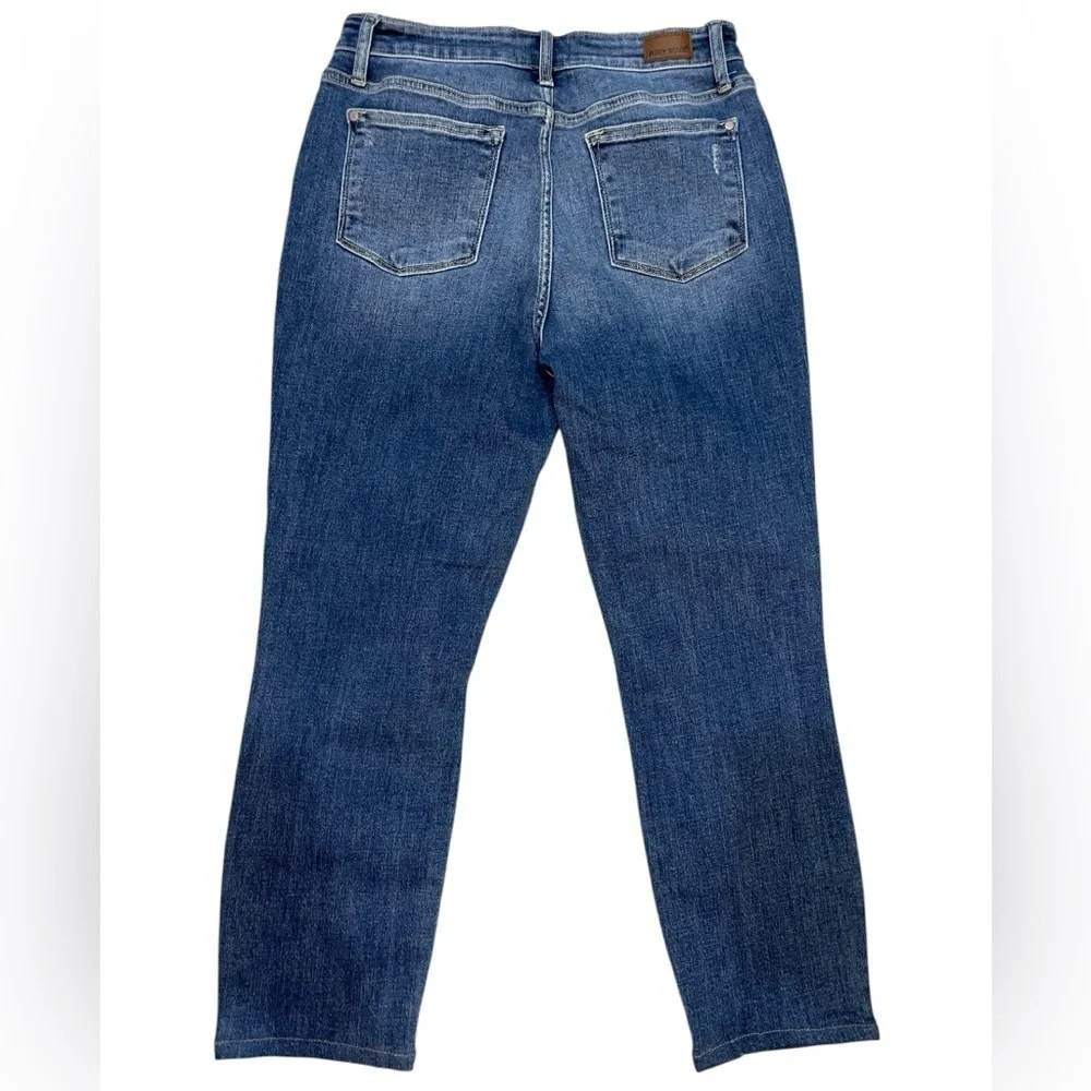 Judy Blue Relaxed Fit Distressed Jeans Size 7/ 28